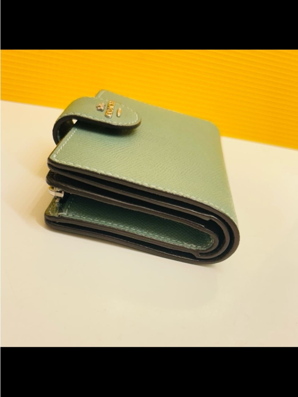 Coach Medium Corner Zip Wallet - Picture 5 of 8